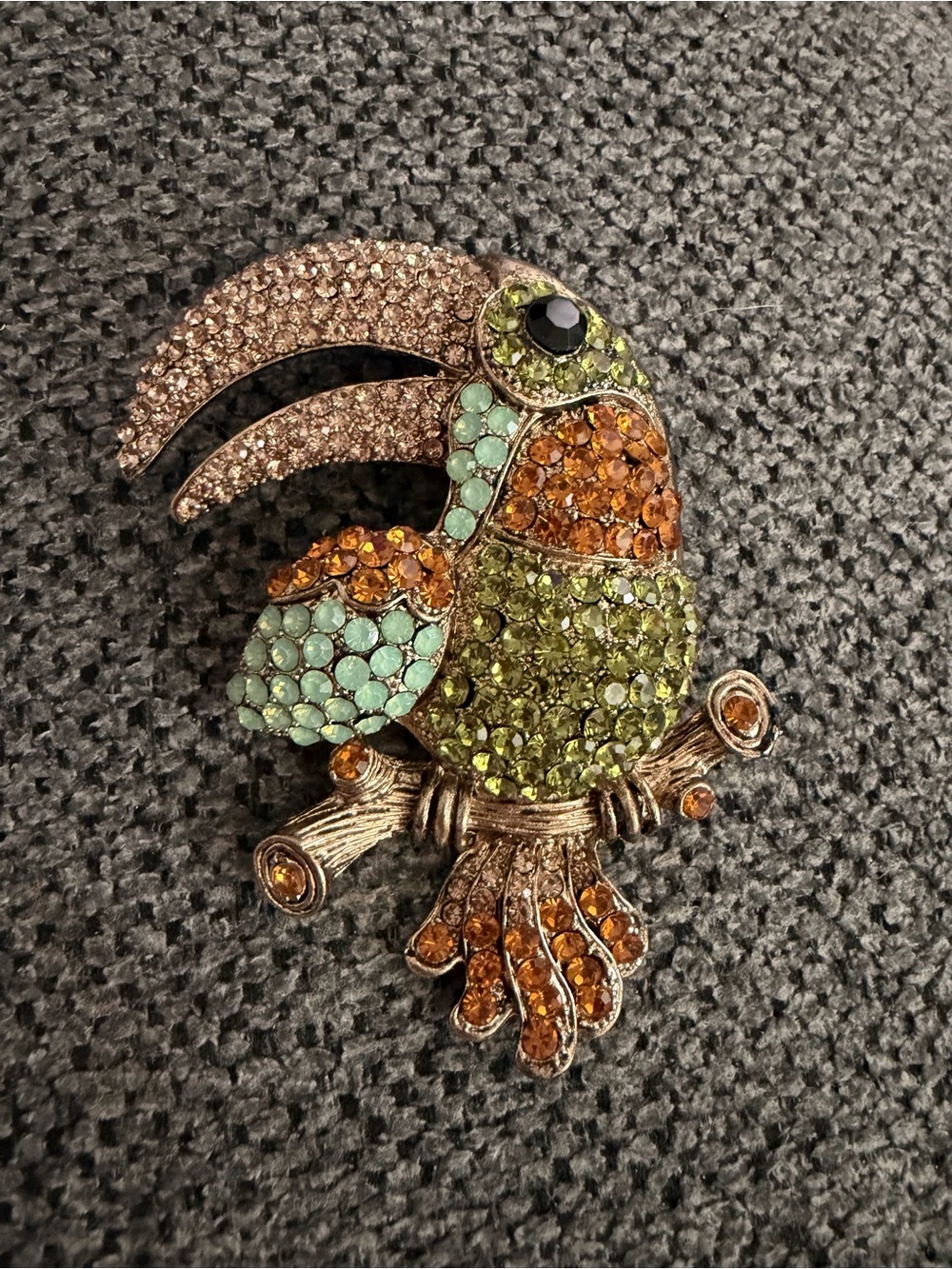 Crystal Toucan Brooch in Green, Turquoise & Amber Pendant and Brooch 4”